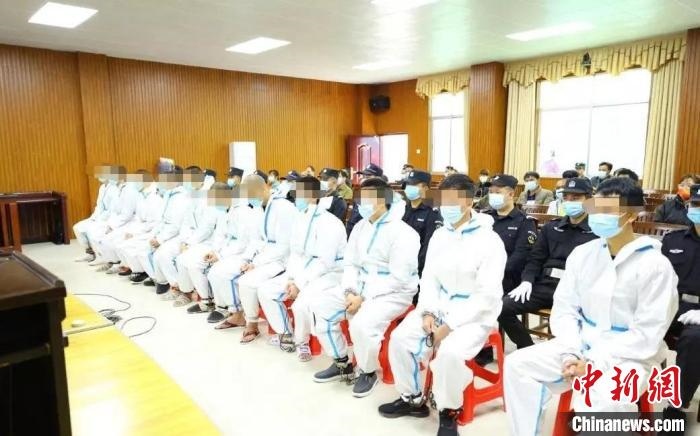 圖為庭審現(xiàn)場(chǎng)?！|蘭法院 攝