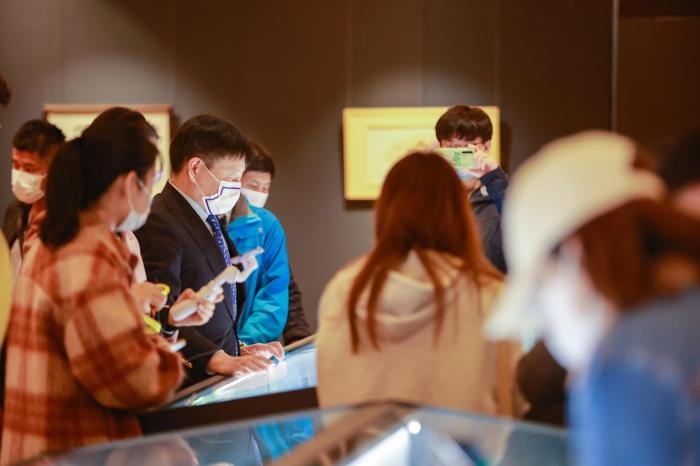 預(yù)展現(xiàn)場(chǎng)。拍賣(mài)行供圖