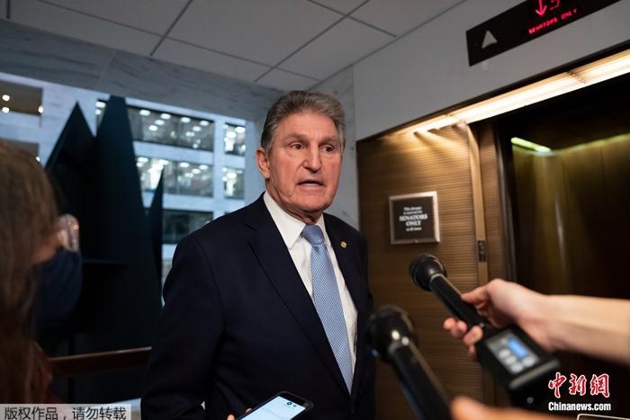 資料圖：美國民主黨籍參議員曼欽。