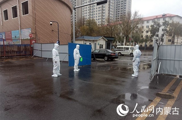 東瓦窯市場(chǎng)有序恢復(fù)開(kāi)放。賽罕區(qū)融媒體中心供圖