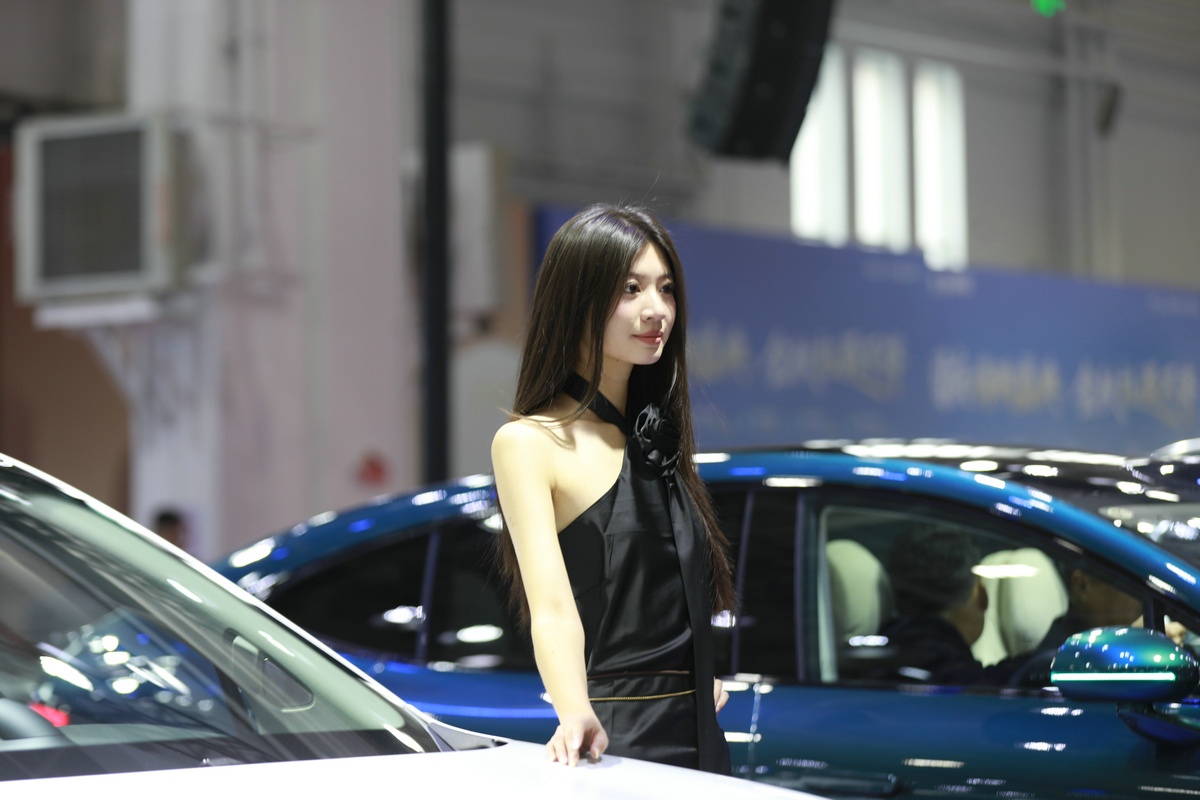 1759307504602444.jpg 7O5A9425.jpg