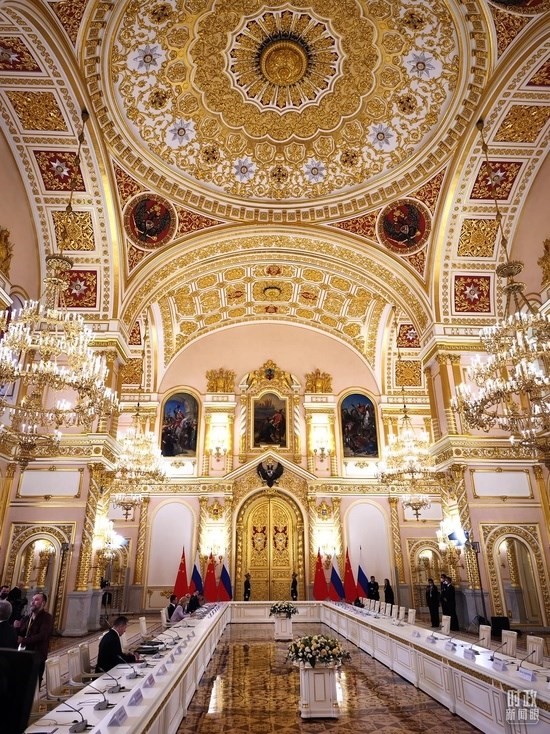 △習(xí)主席和普京總統(tǒng)舉行大范圍會(huì)談的會(huì)場(chǎng)。（總臺(tái)央廣記者潘毅拍攝）