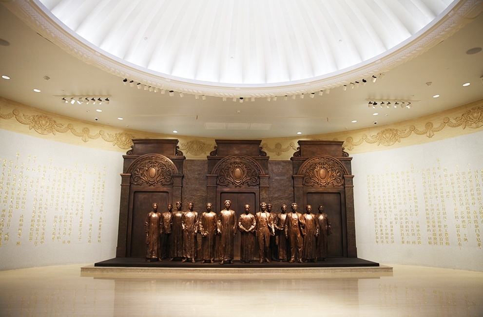 中共一大紀(jì)念館序廳。人民網(wǎng)記者 楊文全攝