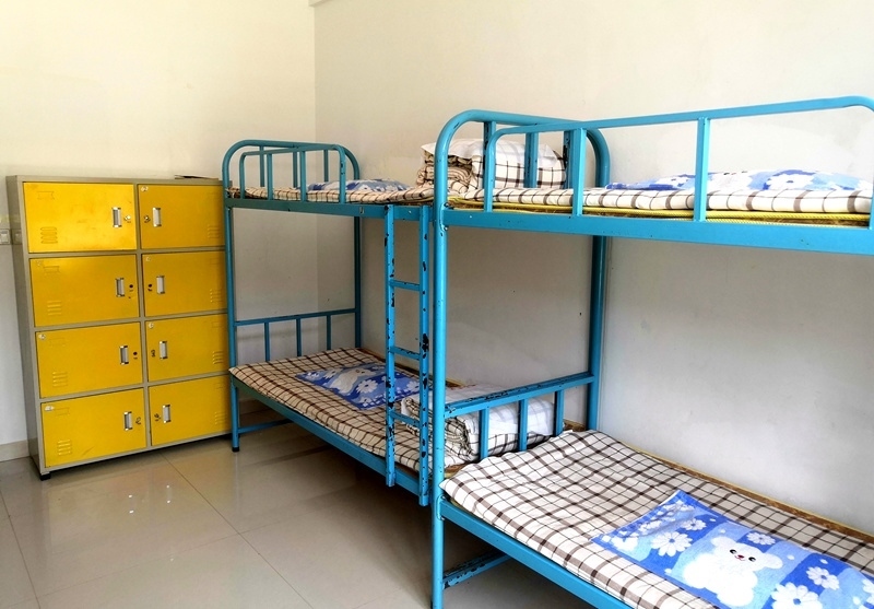 學(xué)生住宿午休的宿舍。人民網(wǎng)記者 孫博洋攝
