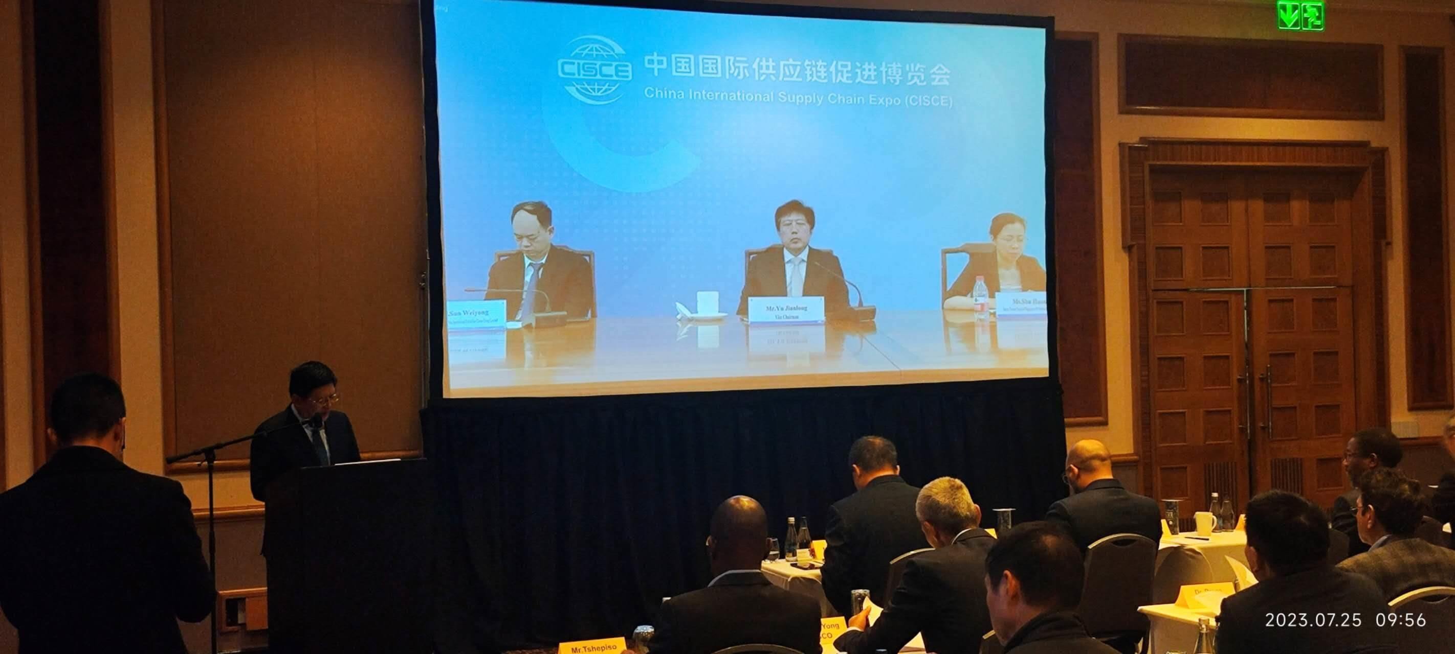 唐中東總領(lǐng)事致辭。圖片來(lái)源：貿(mào)促會(huì)