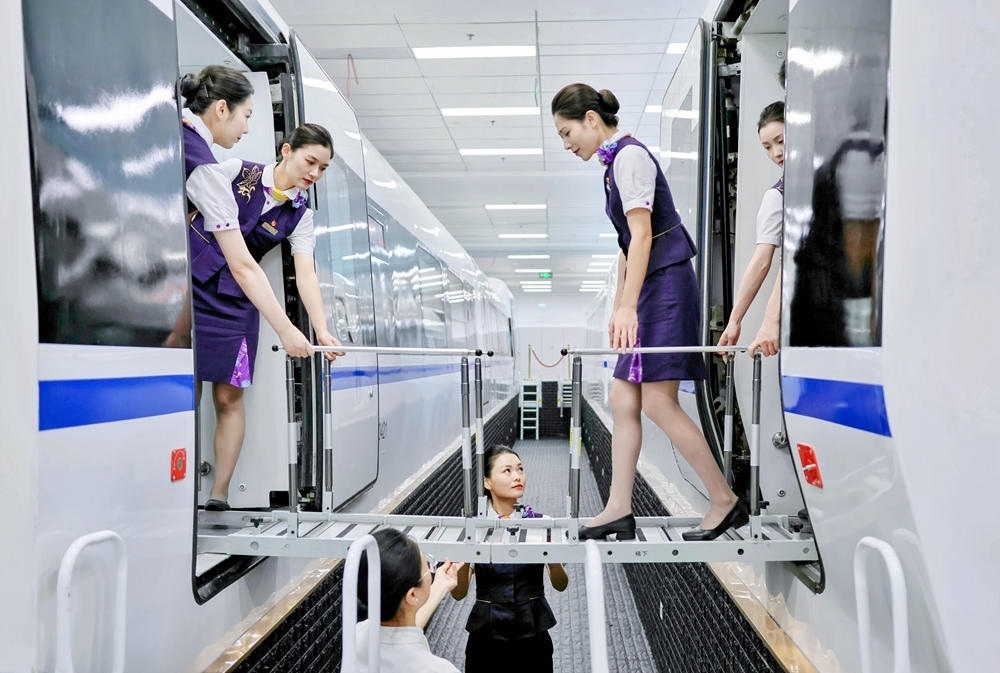 應急處置培訓。