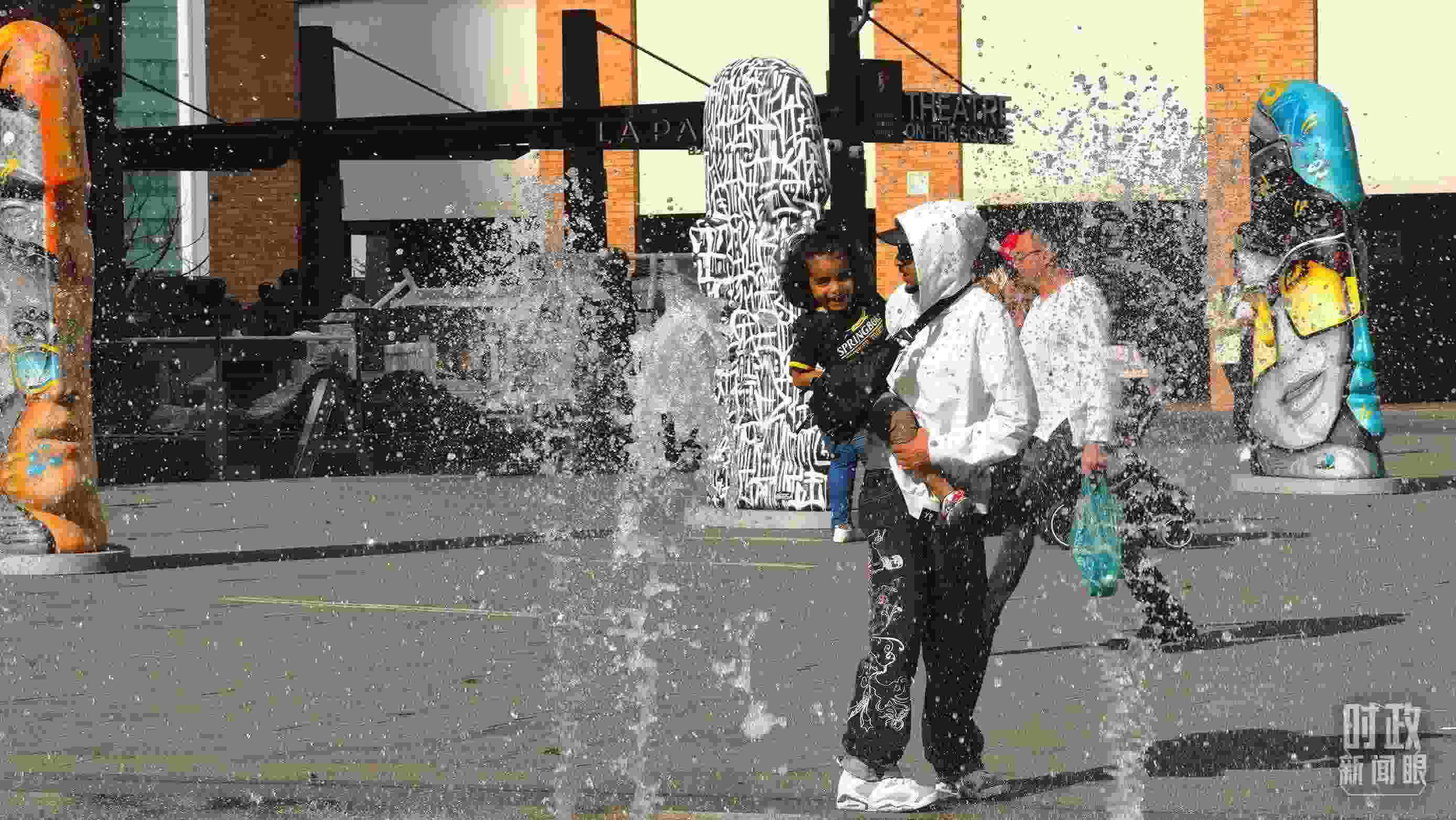 △約翰內(nèi)斯堡街頭。（總臺央視記者韓銳拍攝）