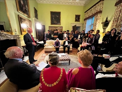 藝術(shù)節(jié)舉辦的人文交流活動(dòng)。主辦方供圖