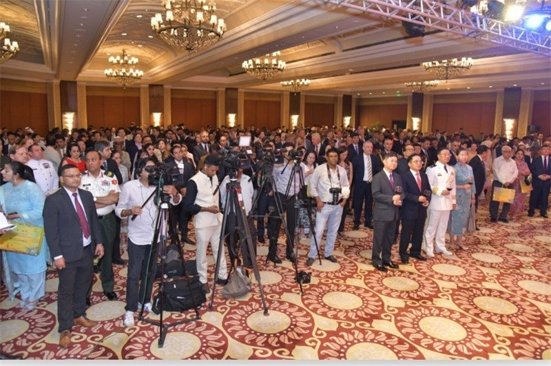 印度各界人士，各國駐印使節(jié)及外交官，中資企業(yè)、留學(xué)生和華僑華人等700余人出席招待會(huì)活動(dòng)現(xiàn)場。中國駐印度大使館供圖