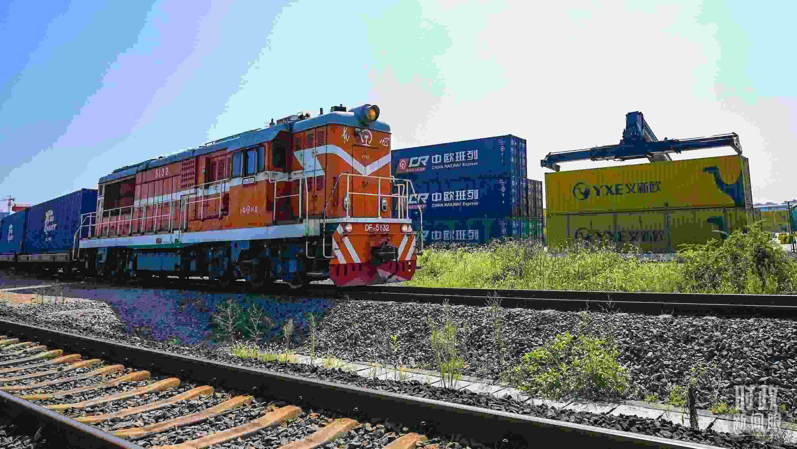 △“義新歐”中歐班列。（總臺國廣記者李晉拍攝）