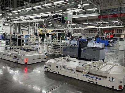 新能源汽車智能生產(chǎn)線。人民網(wǎng) 王紹紹攝