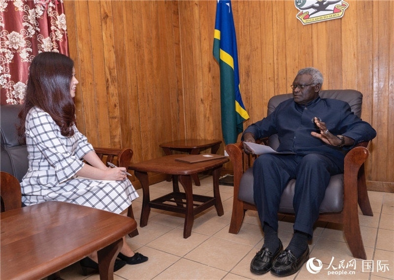 2023年9月14日，所羅門群島總理梅納西·索加瓦雷在首都霍尼亞拉接受人民網(wǎng)記者專訪。人民網(wǎng) 賀吉攝