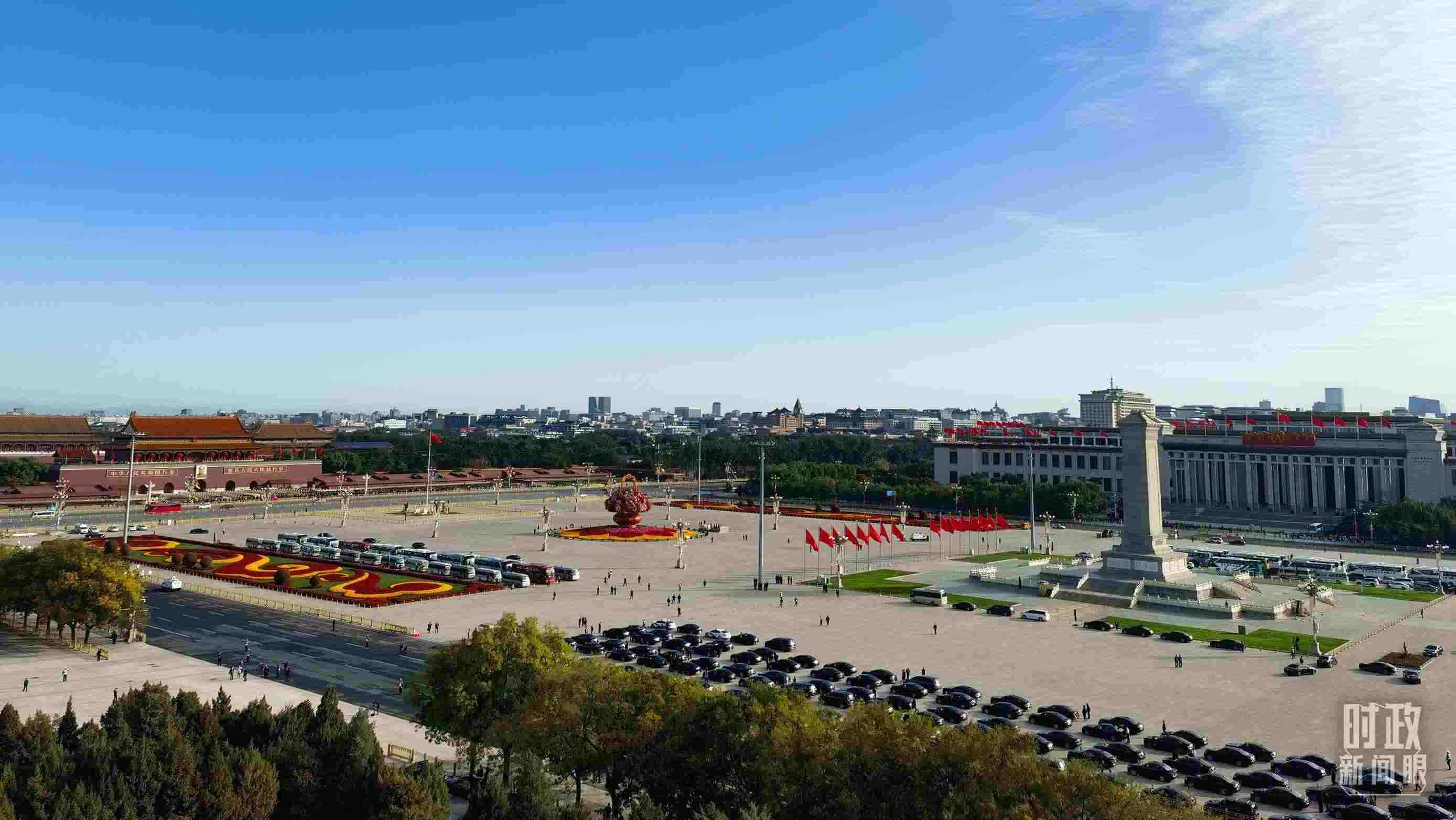 △18日的天安門廣場(chǎng)。（總臺(tái)央視記者周志國(guó)拍攝）