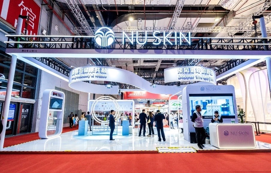 如新展臺(tái)。人民網(wǎng)記者 許維娜攝