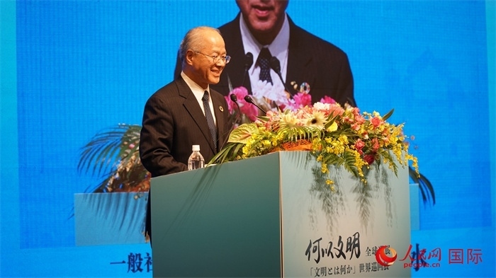 日本日中協(xié)會(huì)理事長(zhǎng)瀨野清水致辭。人民網(wǎng) 蔣曉辰攝