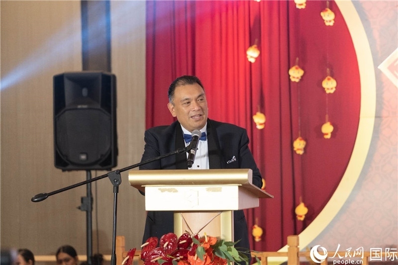 菲外交部副部長多明戈出席年會(huì)并致辭。人民網(wǎng)記者樊帆 攝