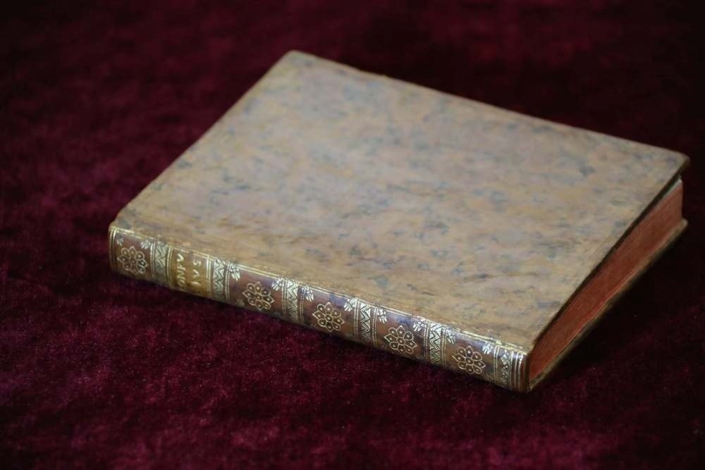 這是典藏于中國(guó)國(guó)家圖書館的《論語(yǔ)導(dǎo)讀》。