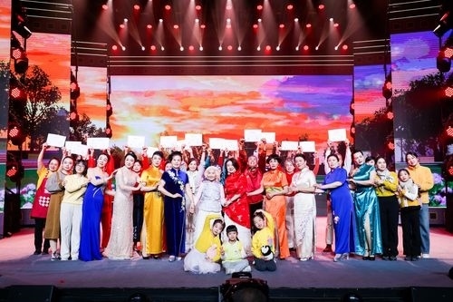 國家老年大學(xué)教學(xué)成果展演暨2024年春節(jié)特別節(jié)目。國家開放大學(xué)供圖