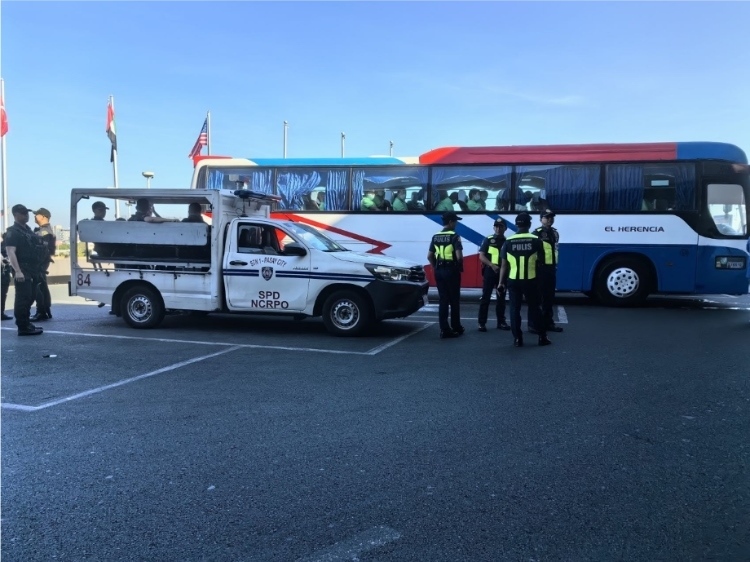 菲反有組織犯罪委員會(huì)等部門(mén)組織多次聯(lián)合突擊執(zhí)法。駐菲律賓使館供圖