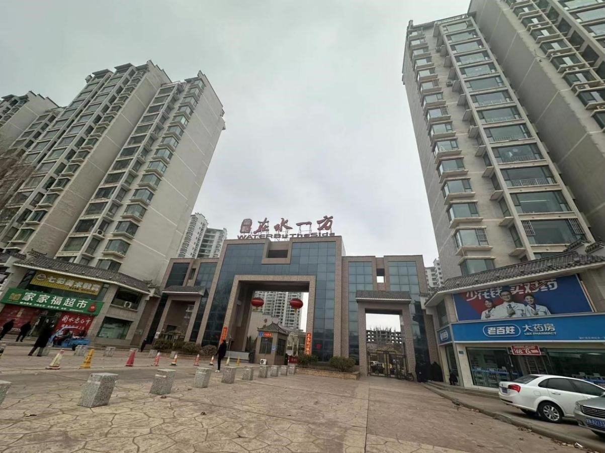 甘肅省永靖縣“在水一方”小區(qū)。人民網記者 馬昌攝