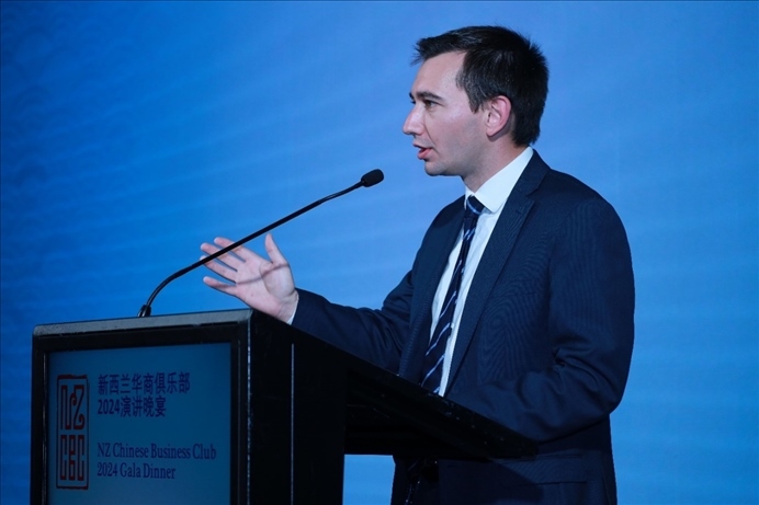 西緬·布朗部長。主辦方供圖