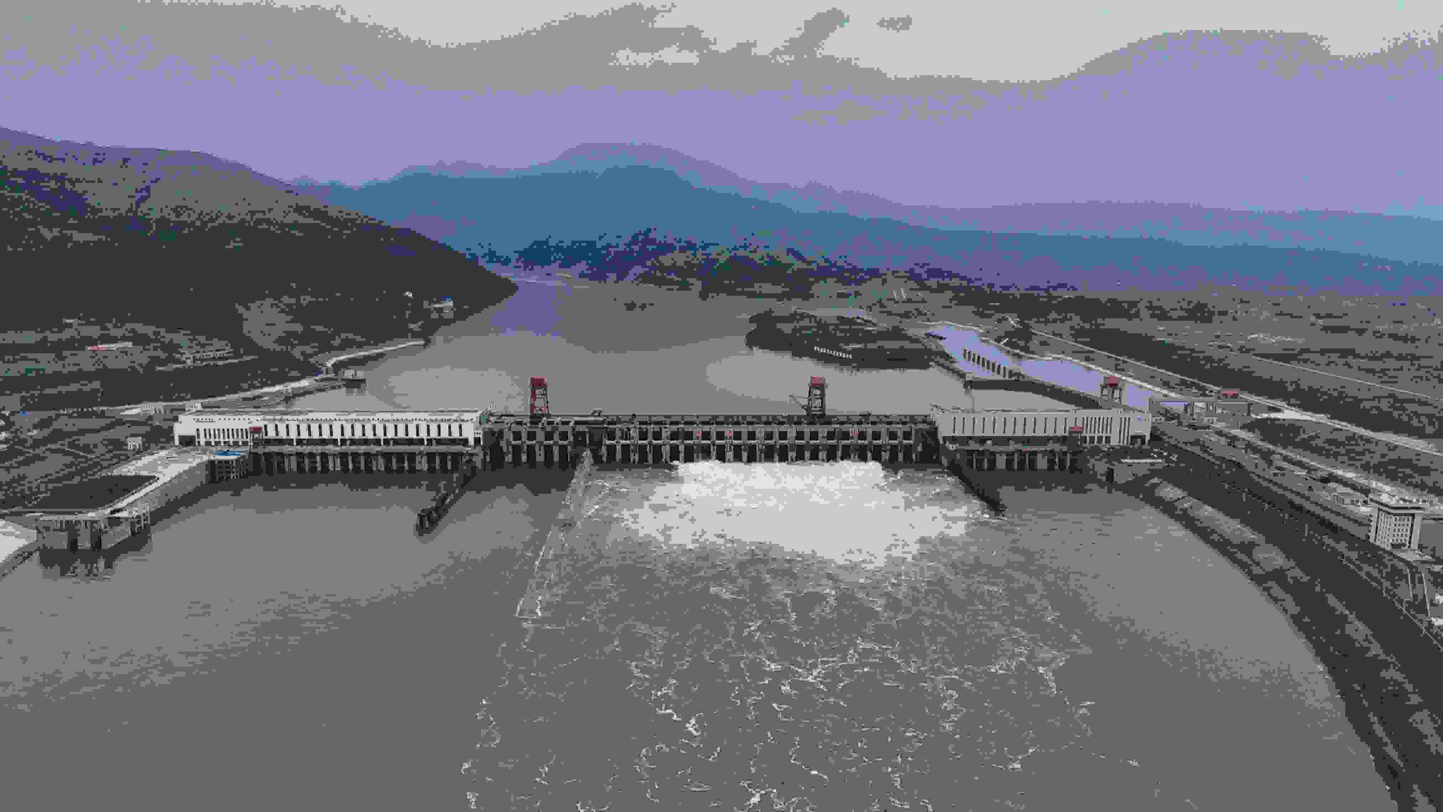 大藤峽水利樞紐精準(zhǔn)調(diào)度保障防洪安全。受訪者供圖