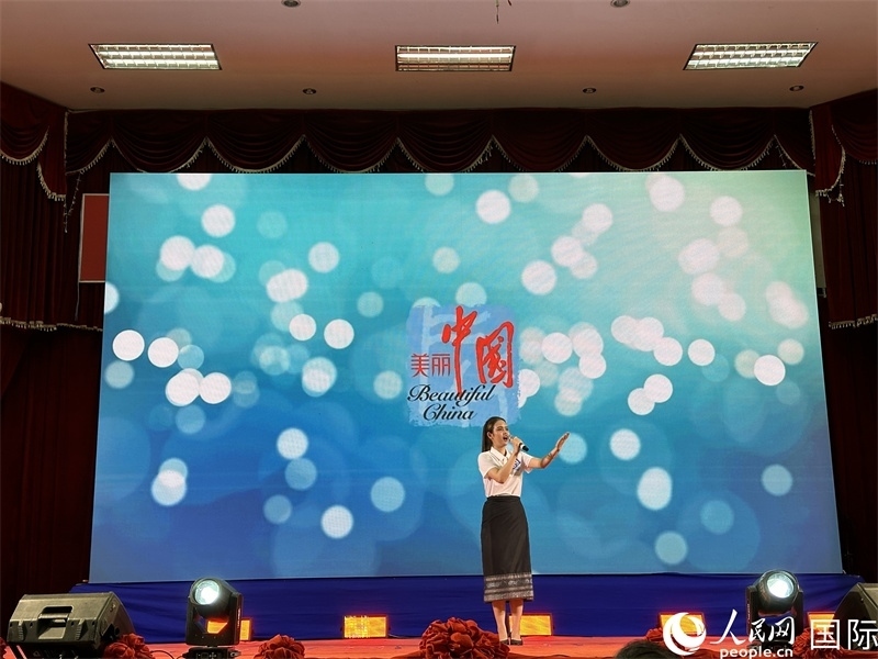 圖片：老撾選手進行中文演講。孫廣勇攝