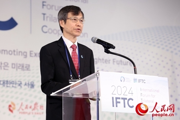 中日韓合作秘書處秘書長(zhǎng)李熙燮致開(kāi)幕辭。主辦方供圖