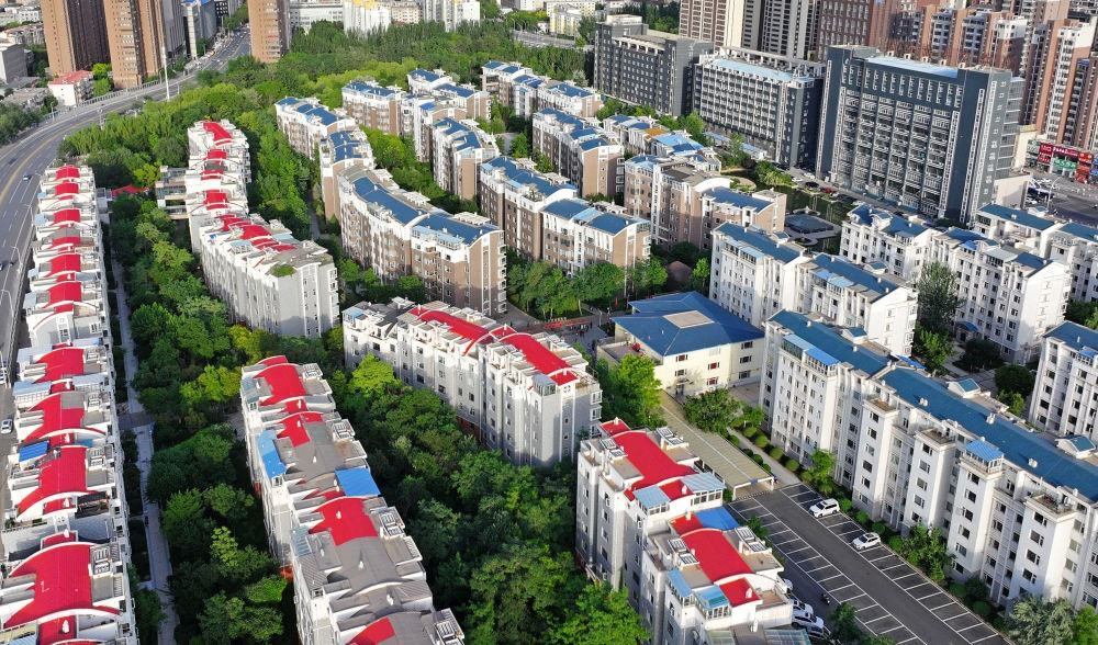 6月19日拍攝的長(zhǎng)城花園社區(qū)（無(wú)人機(jī)照片）。