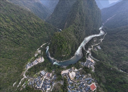 2023年3月10日，云南獨(dú)龍江航拍