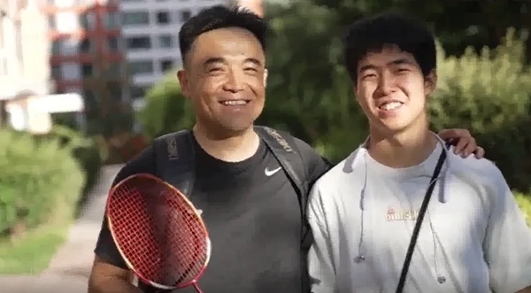 劉建波、劉傲寒父子。北航供圖