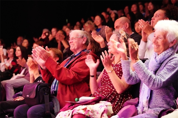 演出收獲現(xiàn)場(chǎng)英國(guó)觀眾好評(píng)。主辦方供圖