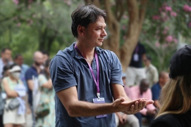 意大利逆流外交網(wǎng)站總編輯亞歷山大·比安奇學習青城太極。（李佩藺 攝）