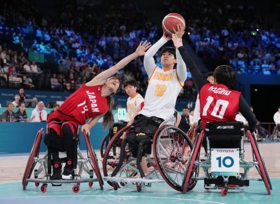 巴黎殘奧會｜“撞車、摔倒，我們都習慣了”