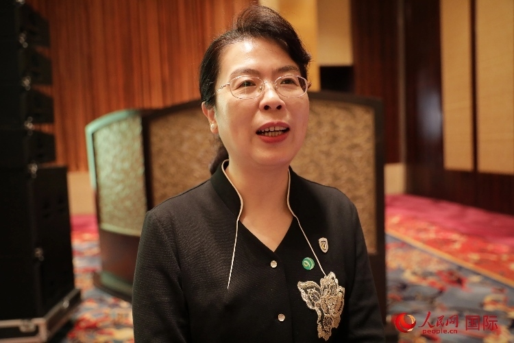 北京外國語大學亞洲學院院長、中國馬來研究中心主任蘇瑩瑩教授接受人民網(wǎng)采訪。人民網(wǎng) 王婧攝