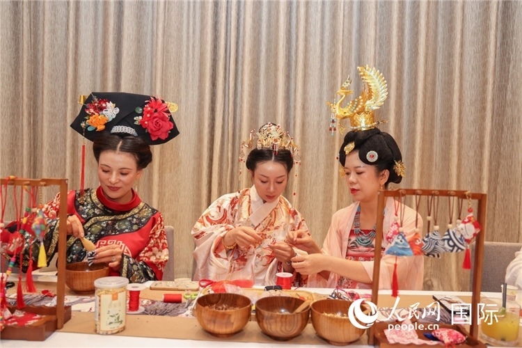 中國(guó)傳統(tǒng)文化展示。人民網(wǎng)記者任皓宇攝