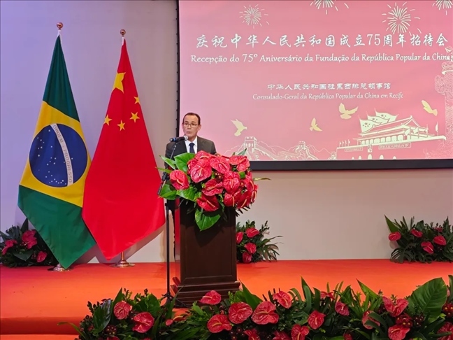 塞爾希培州州長代表、副州長索布拉爾在招待會上致辭。 中國駐累西腓總領館供圖