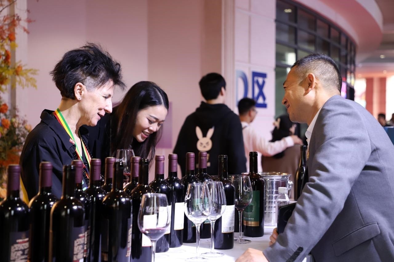 第五屆華僑進口商品博覽會在浙江青田開幕。新華社記者 張曉潔 攝