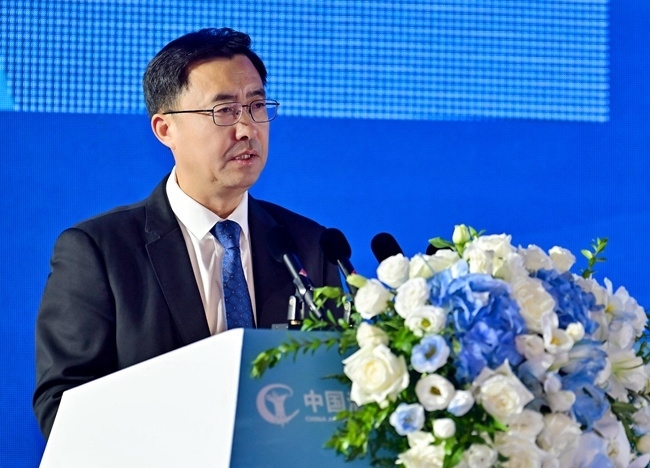 洋河股份黨委書記、董事長張聯(lián)東。受訪方供圖