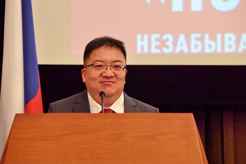 新華出版社社長匡樂成致辭。 主辦方供圖