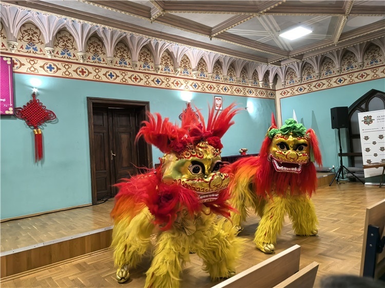 托倫雅蓋隆學(xué)院禮堂巡演現(xiàn)場(chǎng)。主辦方供圖。