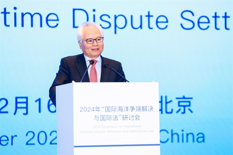 華陽海洋研究中心理事長、中國南海研究院學(xué)術(shù)委員會主席吳士存在開幕式致歡迎辭。華陽海洋研究中心供圖