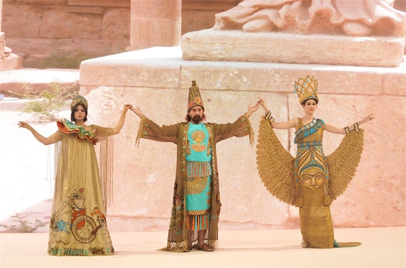 伊拉克時(shí)尚館去年9月舉辦的時(shí)裝展一景。伊拉克時(shí)尚館供圖