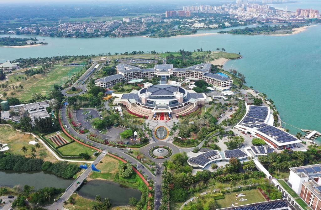 這是3月21日拍攝的博鰲亞洲論壇國際會議中心（無人機照片）。新華社記者 郭程 攝