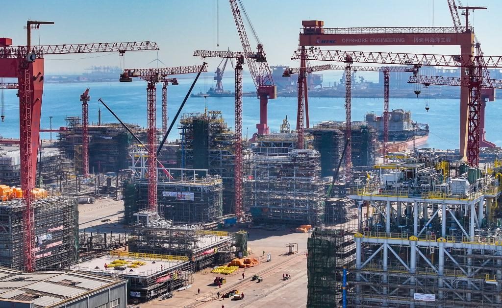 這是3月21日拍攝的天津博邁科海洋工程股份有限公司廠區(qū)一景（無人機(jī)照片）。新華社記者 趙子碩 攝