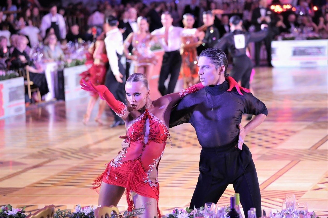 第七屆“克里姆林宮杯”國標舞錦標賽現(xiàn)場。于子恒攝