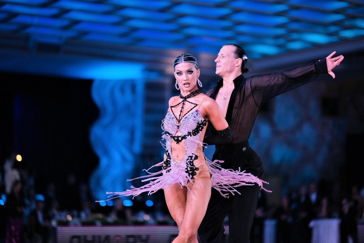 第七屆“克里姆林宮杯”國標舞錦標賽現(xiàn)場。于子恒攝