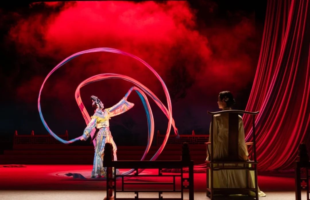 演出現(xiàn)場。北京人藝供圖