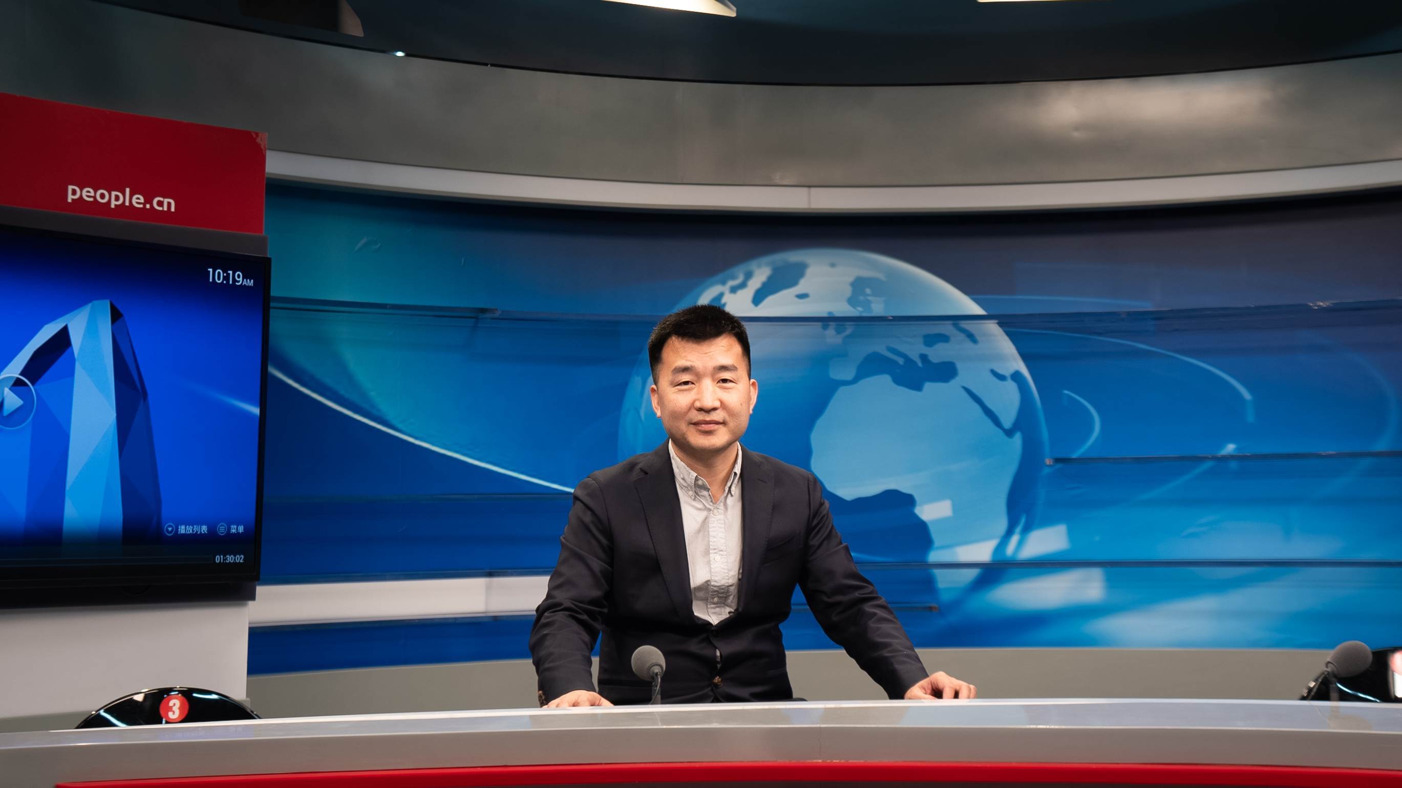 應(yīng)急管理部國(guó)家自然災(zāi)害防治研究院研究員，博士生導(dǎo)師許沖作客人民網(wǎng)。人民網(wǎng)記者 葛泰佚攝