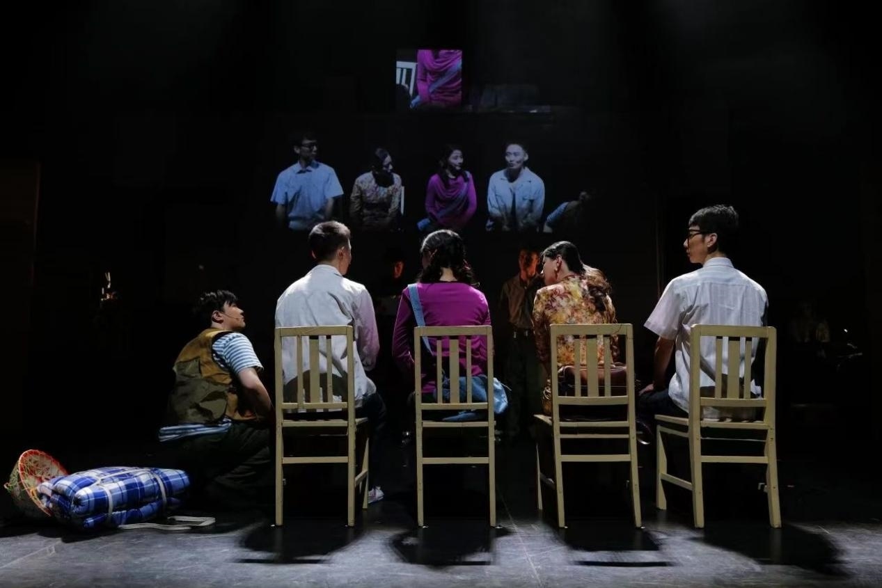 《布吉出租屋》劇照。國家話劇院供圖